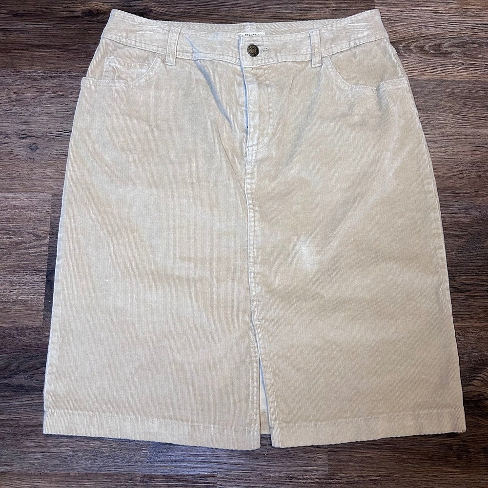 St. John's Bay Khaki Corduroy Skirt Women's Size 10 Country Office Stretch Tan